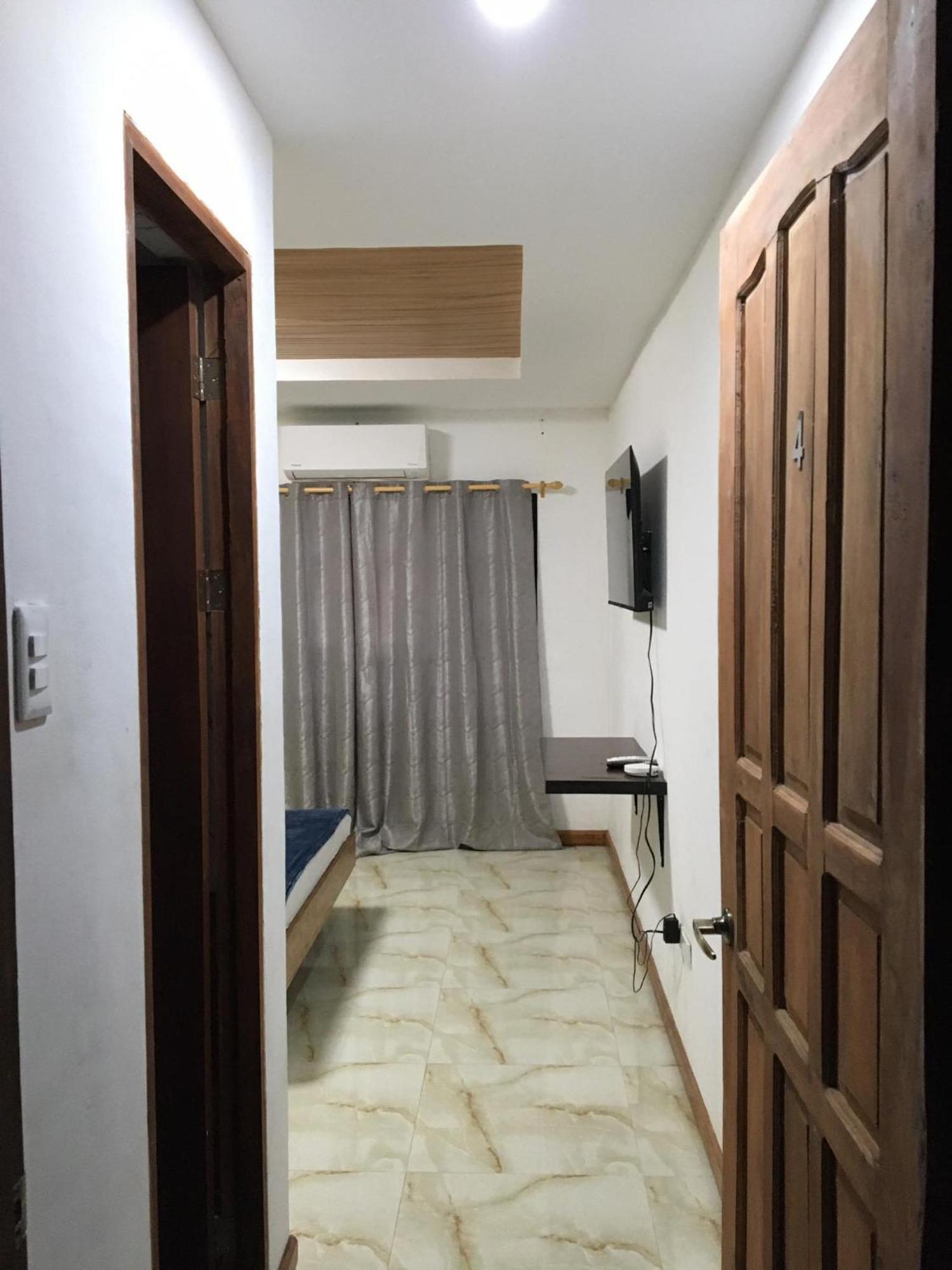 Gbu Loboc River Guesthouse Екстер'єр фото
