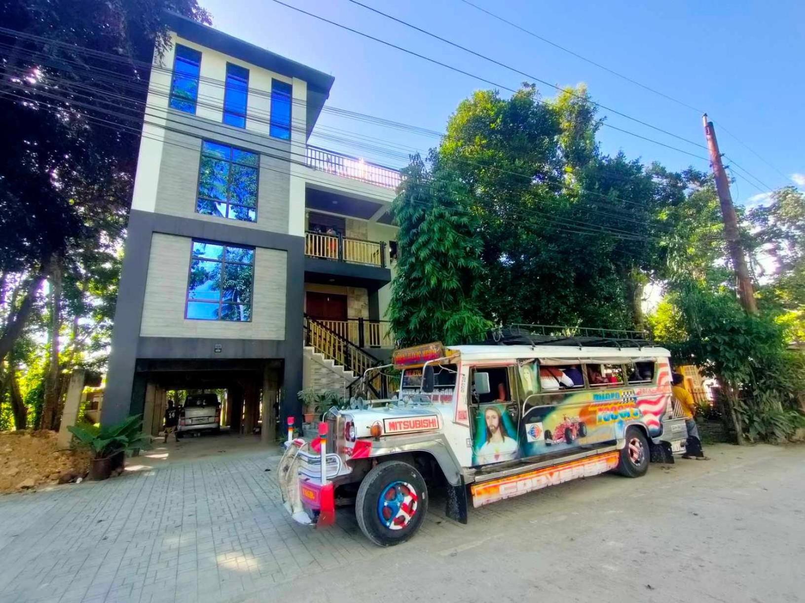 Gbu Loboc River Guesthouse Екстер'єр фото