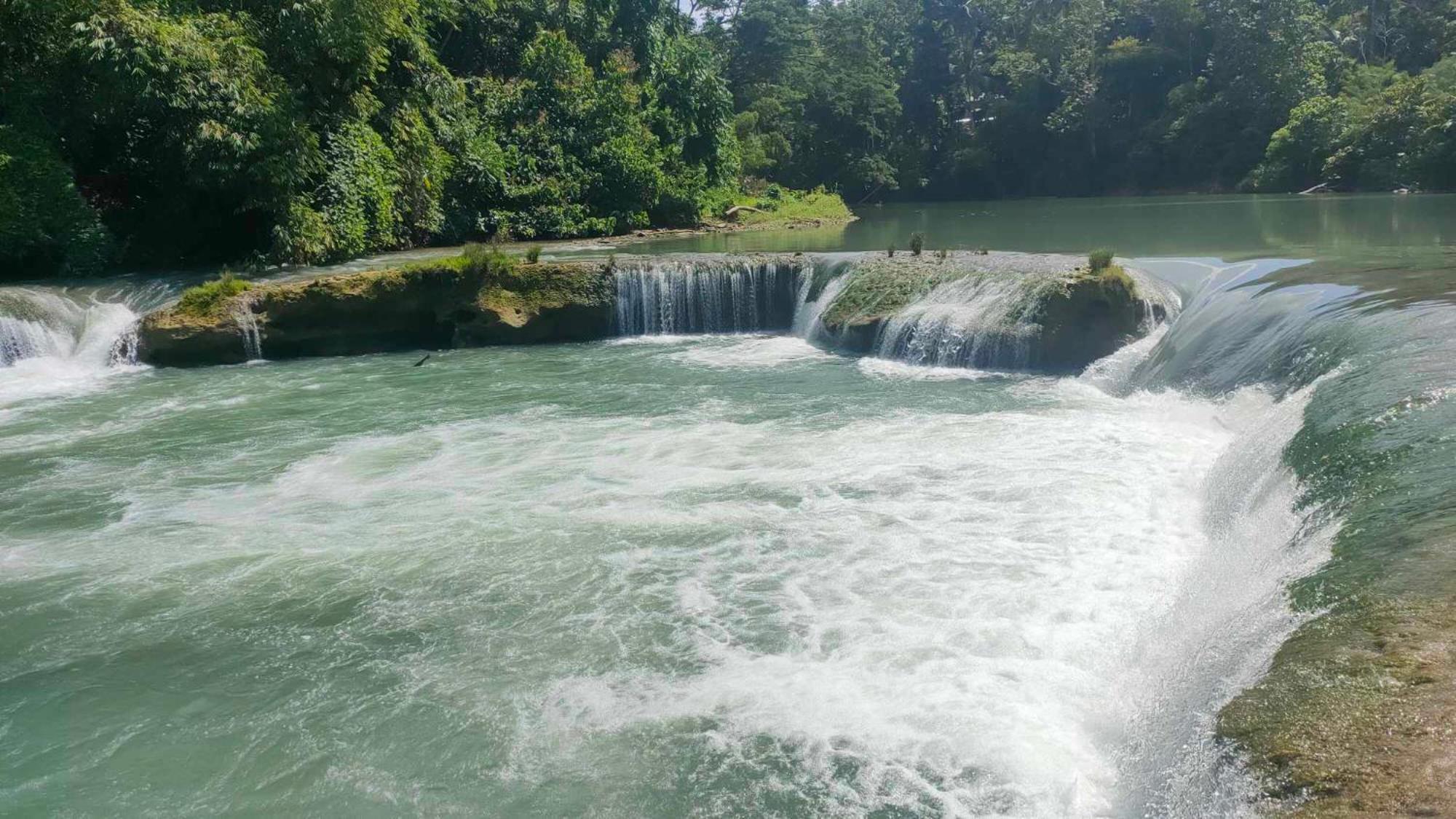 Gbu Loboc River Guesthouse Екстер'єр фото