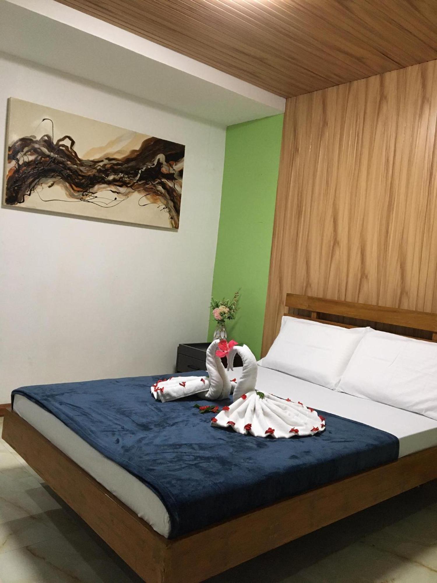 Gbu Loboc River Guesthouse Екстер'єр фото
