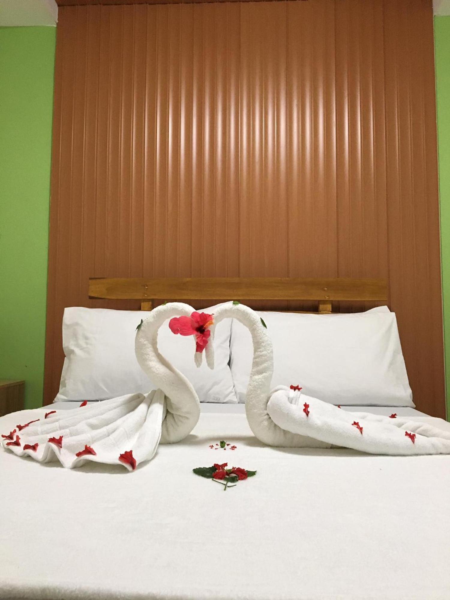 Gbu Loboc River Guesthouse Екстер'єр фото