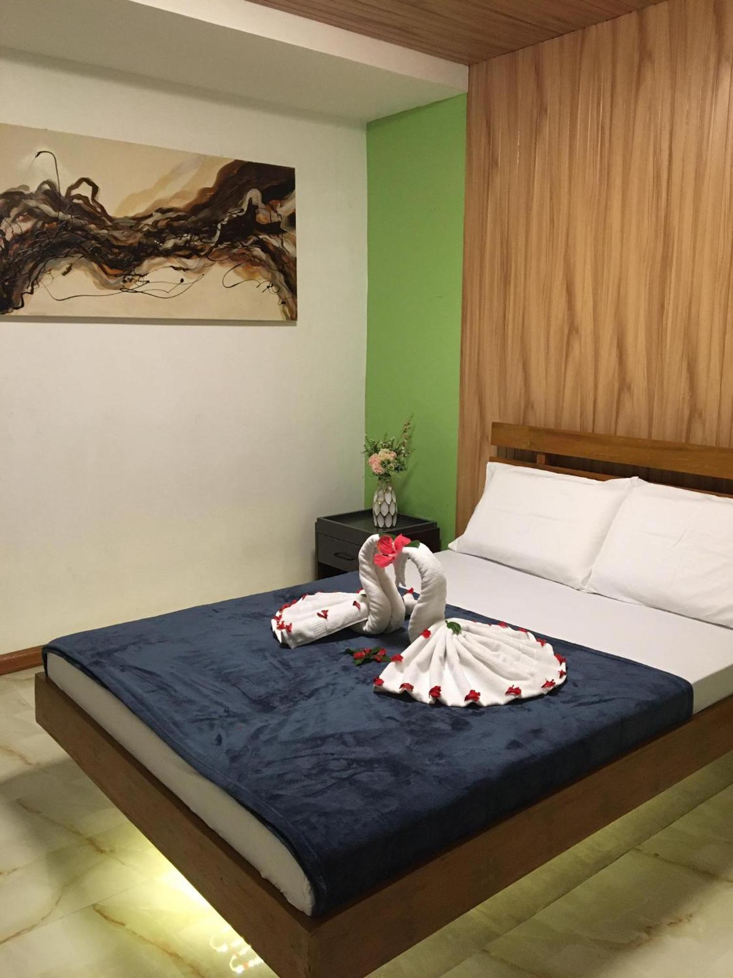 Gbu Loboc River Guesthouse Екстер'єр фото