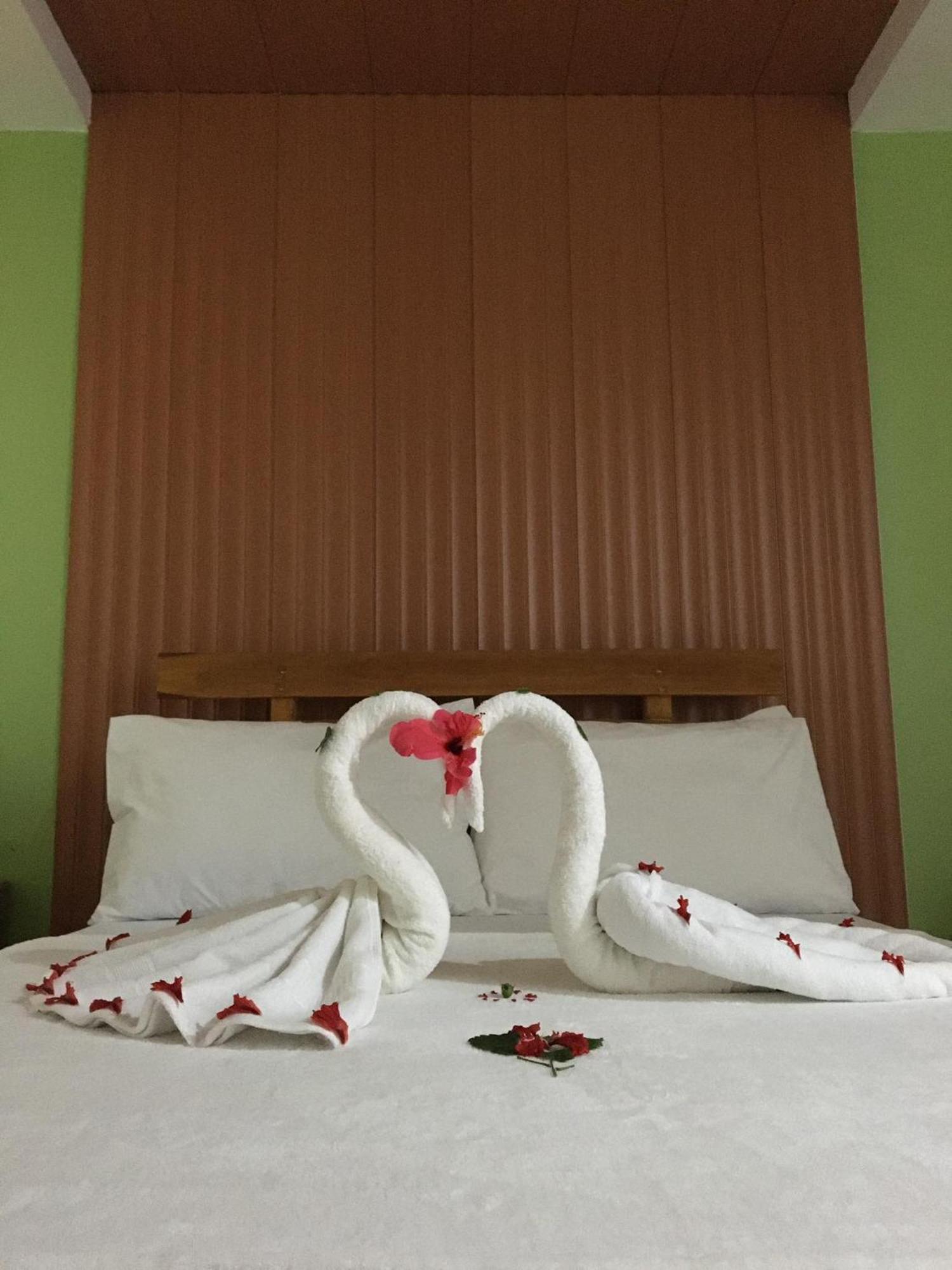 Gbu Loboc River Guesthouse Екстер'єр фото