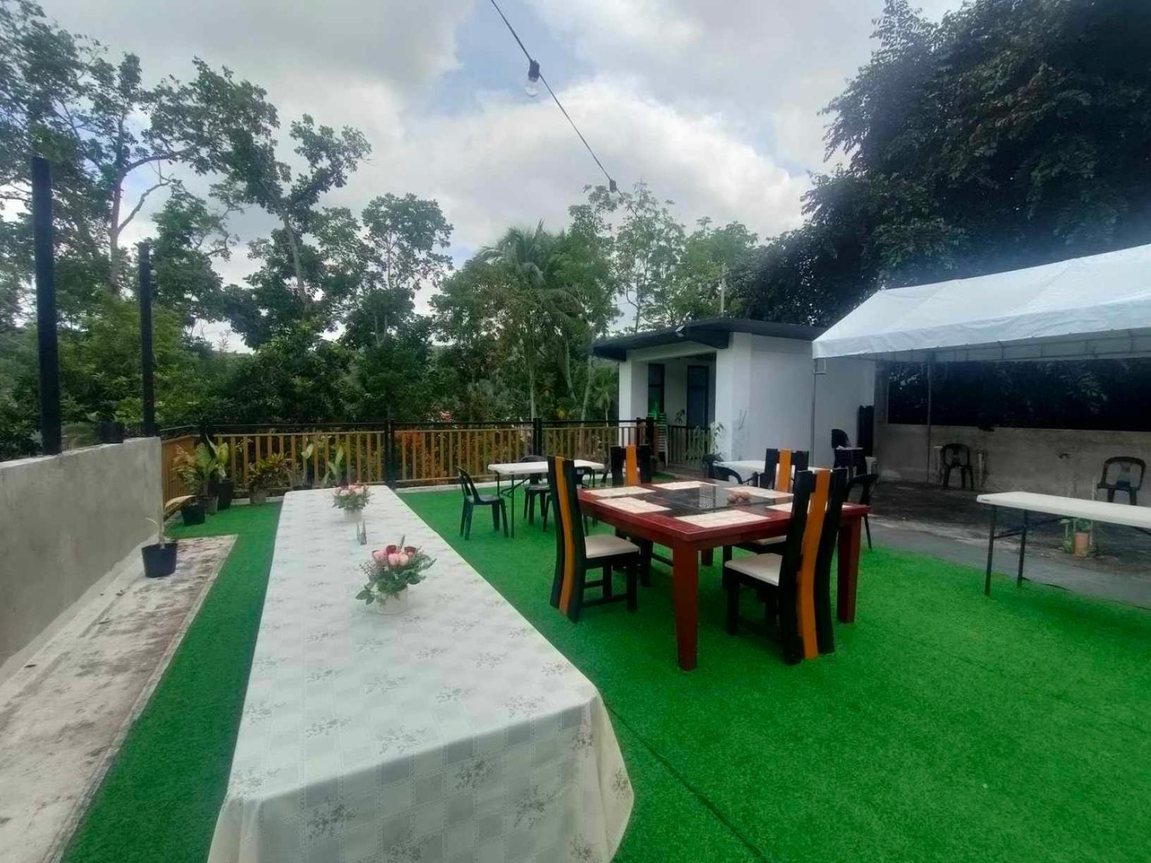 Gbu Loboc River Guesthouse Екстер'єр фото
